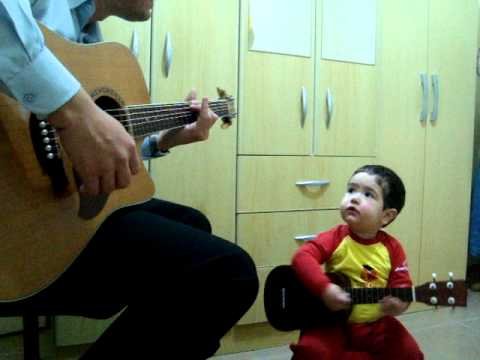 Don't Let Me Down - The Beatles, por Diogo Mello (1 ano e 11 meses) Don't Let Me Down - The Beatles, por Diogo Mello (1 ano e 11 meses)
